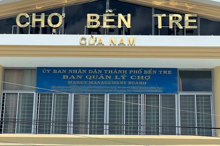 Thanh tra tỉnh Bến tre xác định Sở Tài nguyên và Môi trường chậm tham mưu xác định giá đất để thu tiền thuê đất đối với Ban Quản lý chợ thành phố Bến Tre. (Ảnh: HOÀNG TRUNG)