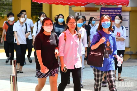 Học sinh Hà Nội tại Kỳ thi tốt nghiệp THPT. (Ảnh: THỦY NGUYÊN)