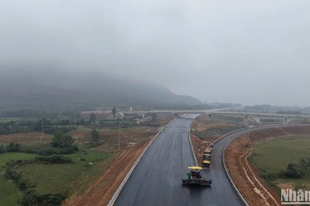 Công trường thi công cao tốc bắc-Nam phía đông đoạn qua tỉnh Hà Tĩnh.