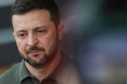 Tổng thống Zelensky khẳng định: "Nếu Nga thực sự sẵn sàng duy trì sự im lặng hoàn toàn và vô điều kiện, Ukraine sẽ hành động tương ứng" đồng thời đề xuất kéo dài thời gian ngừng bắn đến sau lễ Phục sinh. (Ảnh nguồn: TÂN HOA XÃ)