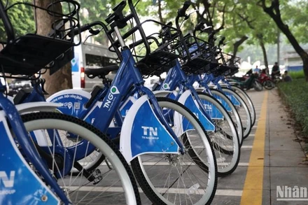 Tại 1 điểm trạm cho thuê xe đạp công cộng trên địa bàn thành phố Hà Nội.