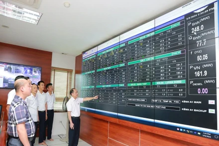 Quang cảnh buổi diễn tập của Điện lực Lào Cai sáng 10/5.