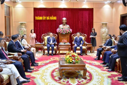 Bí thư Thành ủy Đà Nẵng Nguyễn Văn Quảng chủ trì tiếp đoàn công tác của Ban Tuyên truyền Trung ương Đảng Cộng sản Trung Quốc.