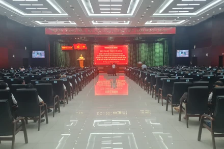 Gần 1000 đại biểu dự hội nghị Tổng kết 10 năm thực hiện Chỉ thị 29 tại điểm cầu Trung tâm hành chính Đà Nẵng