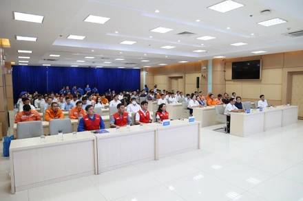 Lễ phát động Tuần lễ hồng EVN lần thứ 9 tại Đà Nẵng.