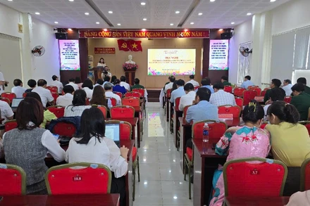 Các đại biểu dự Hội nghị phát động và triển khai Cuộc thi chính luận về bảo vệ nền tảng tư tưởng của Đảng. 