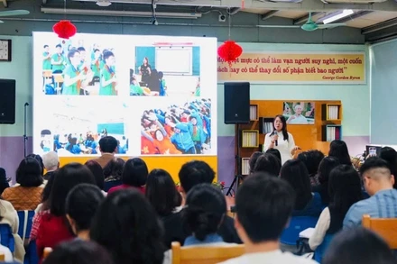 Các diễn giả đã giải đáp nhiều câu hỏi thực tiễn về cách triển khai hiệu quả các chương trình hỗ trợ tâm lý trong trường học.