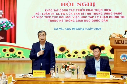 Đồng chí Ngô Đông Hải, Ủy viên Trung ương Đảng, Phó Trưởng Ban Tuyên giáo và Dân vận Trung ương phát biểu tại hội nghị. (Ảnh: TUẤN ANH)