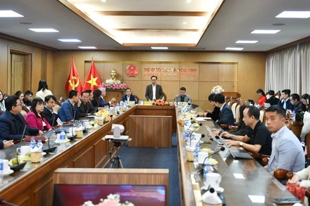 Quang cảnh buổi họp báo