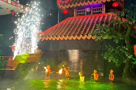 Vở rối nước"Anh hùng Nguyễn Trung Trực" của Nhà hát Nghệ thuật Phương Nam là một trong những tác phẩm được đưa vào danh sách bình chọn. (Ảnh Mạnh Hảo) 