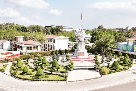 Một góc thị xã Bến Cát hôm nay. 