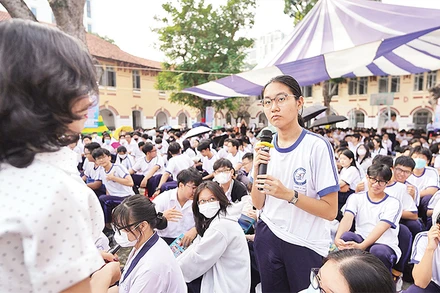 Một chương trình tư vấn tâm lý cho học sinh Trường THPT Marie Curie, Quận 3. (Ảnh CTV) 