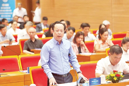 Lãnh đạo Sở Giáo dục và Ðào tạo Hà Nội đối thoại với doanh nghiệp hoạt động, đầu tư trong lĩnh vực giáo dục. 