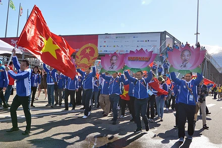 Các đại biểu Việt Nam tại Liên hoan Thanh niên Thế giới năm 2017 (thành phố Sochi, Liên bang Nga). 