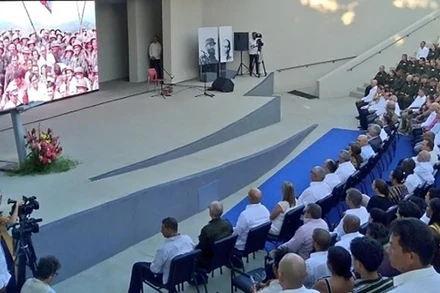 Hoạt động kỷ niệm 50 năm chuyến thăm Việt Nam của lãnh tụ Fidel Castro. (Ảnh CUBADEBATE) 