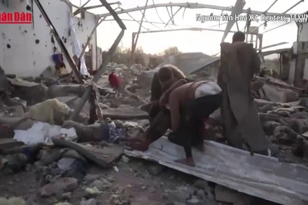 [Video] Lực lượng Houthi cáo buộc Mỹ không kích khiến 68 người di cư thiệt mạng