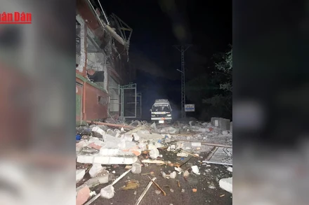 [Video] Ấn Độ không kích Pakistan, ít nhất 8 người thiệt mạng