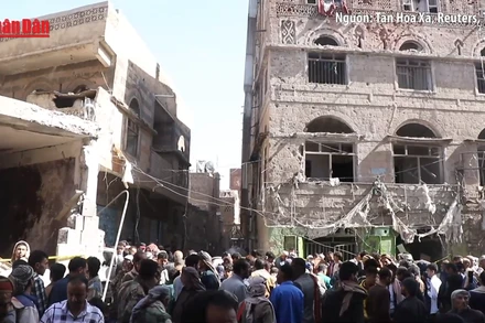 [Video] Lực lượng Houthi cáo buộc Mỹ không kích khiến dân thường thiệt mạng