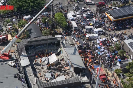 [Video] CH Dominica: Chủ hộp đêm bị sập mái đối mặt hàng loạt đơn kiện