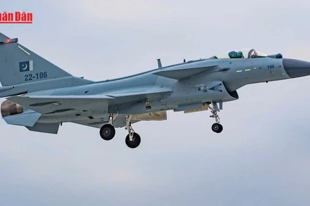 [Video] Hé lộ loại máy bay Pakistan dùng để bắn hạ Rafale của Ấn Độ