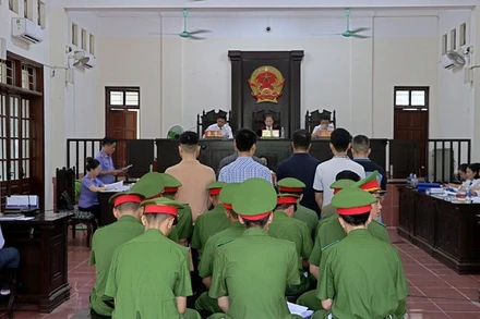 Các bị cáo tại phiên tòa.