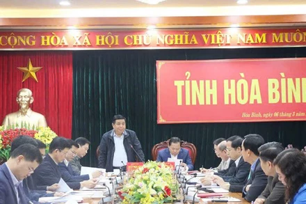 Phó Thủ tướng Nguyễn Chí Dũng phát biểu tại buổi làm việc.