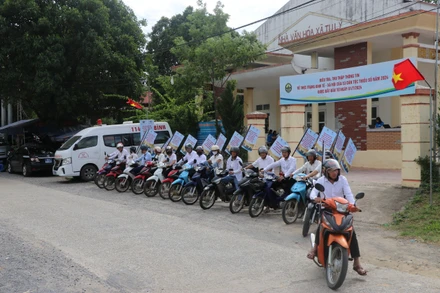 Lễ ra quân Điều tra, thu thập thông tin về thực trạng kinh tế-xã hội.