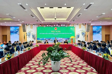 Các đại biểu dự Hội nghị.