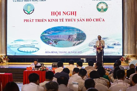 Hội nghị thu hút đông đảo các đại biểu tham gia.