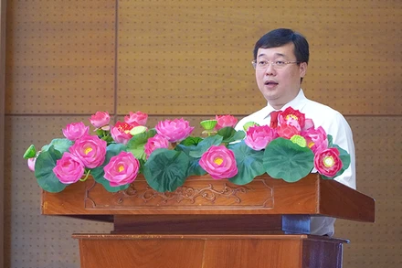 Ủy viên Trung ương Đảng, Bí thư Tỉnh ủy Đồng Tháp Lê Quốc Phong phát biểu tại buổi lễ. (Ảnh: HỮU NGHĨA)