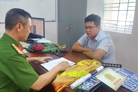 Đối tượng Nguyễn Lê Ngọc Thi tại cơ quan Công an.