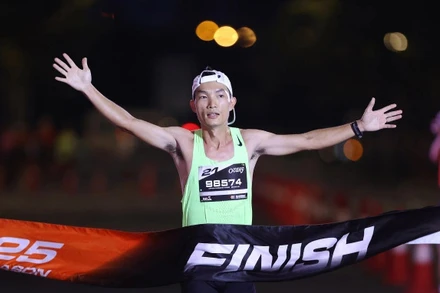 Vận động viên marathon hàng đầu Hoàng Nguyên Thanh sẽ dự giải đấu. (Ảnh VnExpress)
