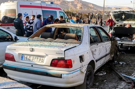 Hiện trường vụ nổ tại lễ tưởng niệm Chỉ huy cấp cao của Lực lượng Vệ binh Cách mạng Hồi giáo Iran (IRGC) Qassem Soleimani, ngày 3/1/2023. (Ảnh: WANA)