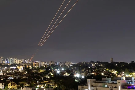 Iran cho biết đã cảnh báo trước về vụ tấn công Israel