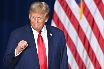 Cựu Tổng thống Mỹ Donald Trump phát biểu tại Des Moines, Iowa, ngày 15/1/2024. (Ảnh: AFP/TTXVN)