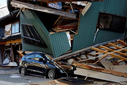 Cảnh đổ vỡ tại thành phố Nanao, tỉnh Ishikawa, ngày 2/1/2024. (Ảnh: Reuters)