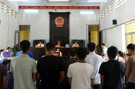 Các bị cáo tại phiên tòa.