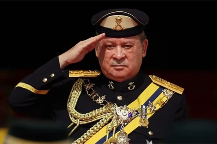 Quốc vương thứ 17 của Malaysia Sultan Ibrahim đăng quang. Ảnh: REUTERS