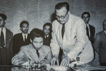 [Ảnh] Hiệp định Geneva - Dấu mốc lịch sử quan trọng trong sự nghiệp giải phóng dân tộc, thống nhất đất nước