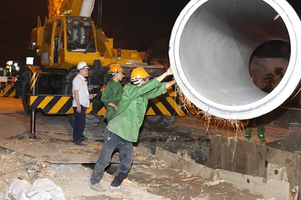 SAWACO thi công các công trình cấp nước, hoàn thiện mạng lưới cấp nước trên toàn Thành phố.