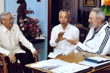 Cuba - Gần gũi, thân tình