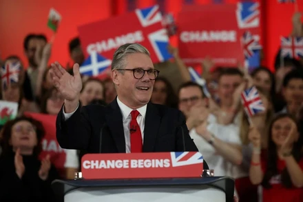 Lãnh đạo Công đảng của Anh, ông Keir Starmer phát biểu tại tiệc chiêu đãi mừng chiến thắng sau cuộc bầu cử, tại London, ngày 5/7/2024. (Ảnh: REUTERS)