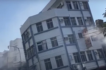[Video] Đài Loan (Trung Quốc) sau trận động đất có độ lớn 7,2