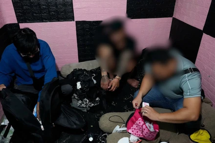 Bắt đối tượng tại nhà nghỉ.