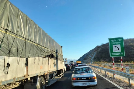 Cao tốc Vĩnh Hảo–Phan Thiết ùn ứ nghiêm trọng hướng đi về Ninh Thuận