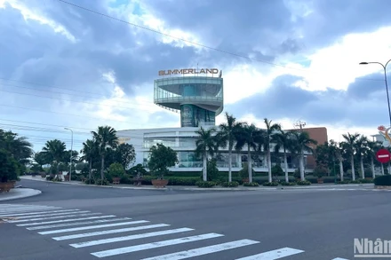 Khu đô thị dịch vụ du lịch Summerland.