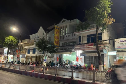 Tiệm vàng vừa mới xảy ra vụ cướp vào chiều 18/4