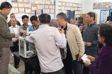 Lâm Đồng lấy ý kiến cử tri về đề án sắp xếp đơn vị hành chính cấp tỉnh và cấp xã.