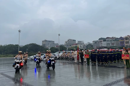 Công an tỉnh Hải Dương ra quân trấn áp tội phạm trong dịp Tết Dương lịch và Tết Nguyên đán.