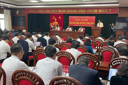 Hội nghị lần thứ 22, Ban Chấp hành Đảng bộ tỉnh Hải Dương thảo luận nhiều nội dung quan trọng.
